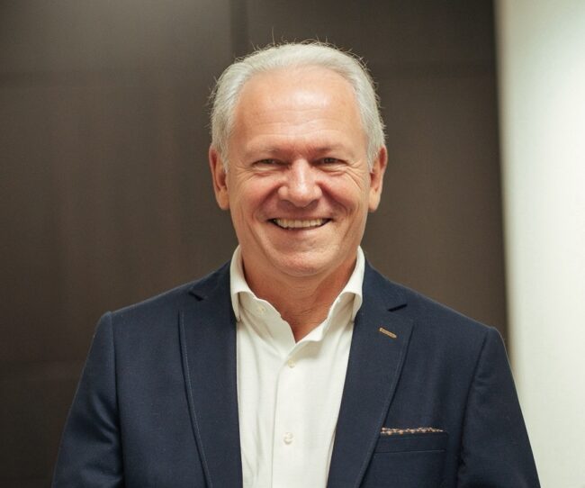 Robert Groot – Arts-Rugexpert